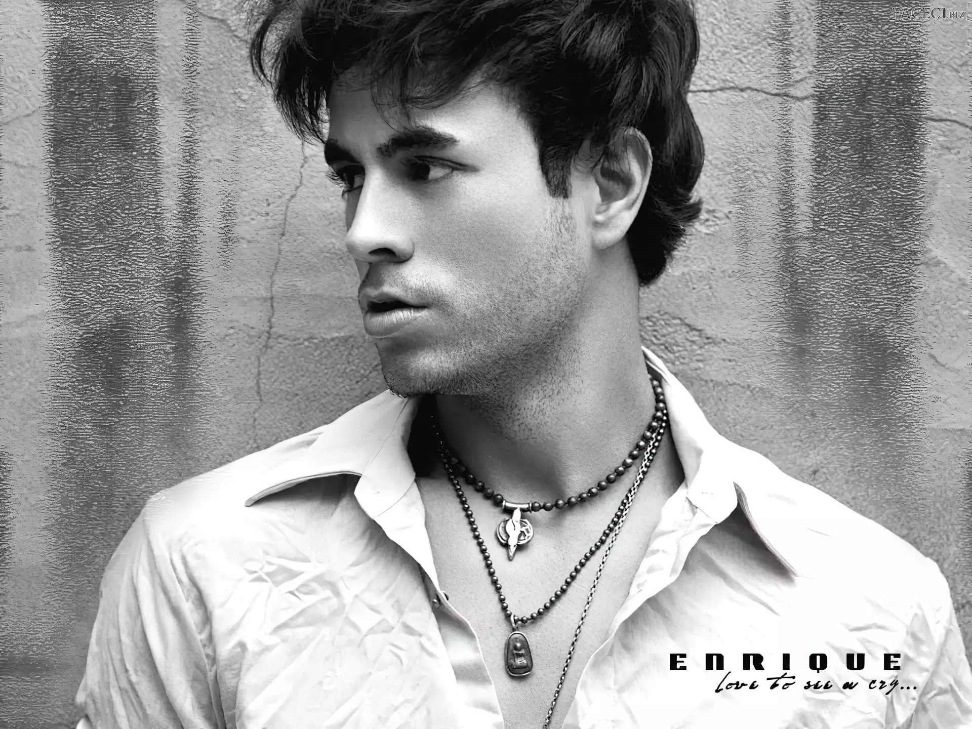 Naszyjniki, Enrique Iglesias